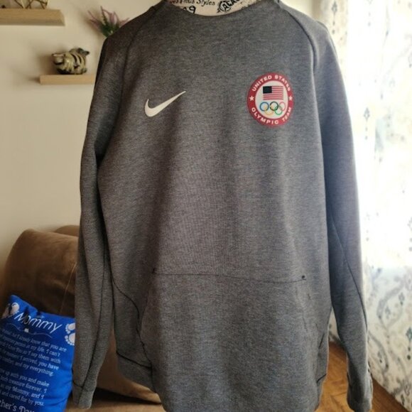 Nike Other - Nike 2016 Olympics Men's Tech Crew Neck Sweatshirt